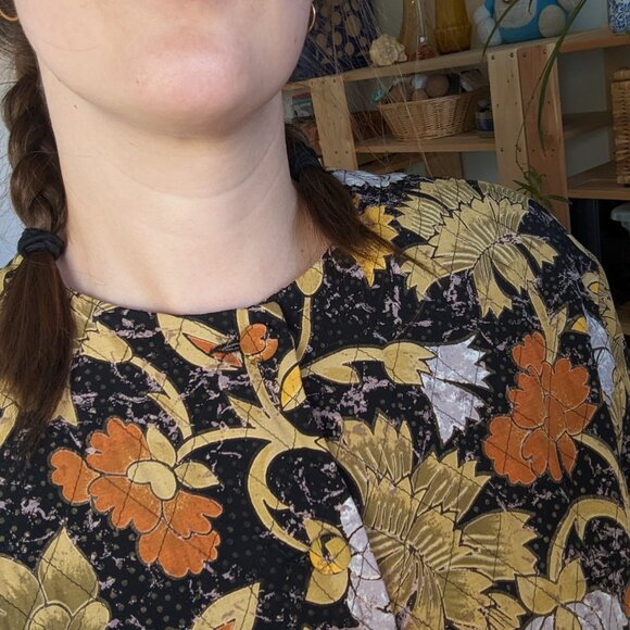 Quilted vintage floral bomber jacket,  size M, wonderful colour scheme - Picture 9 of 9